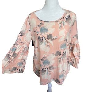 Downeast soft floral top with arm detail M